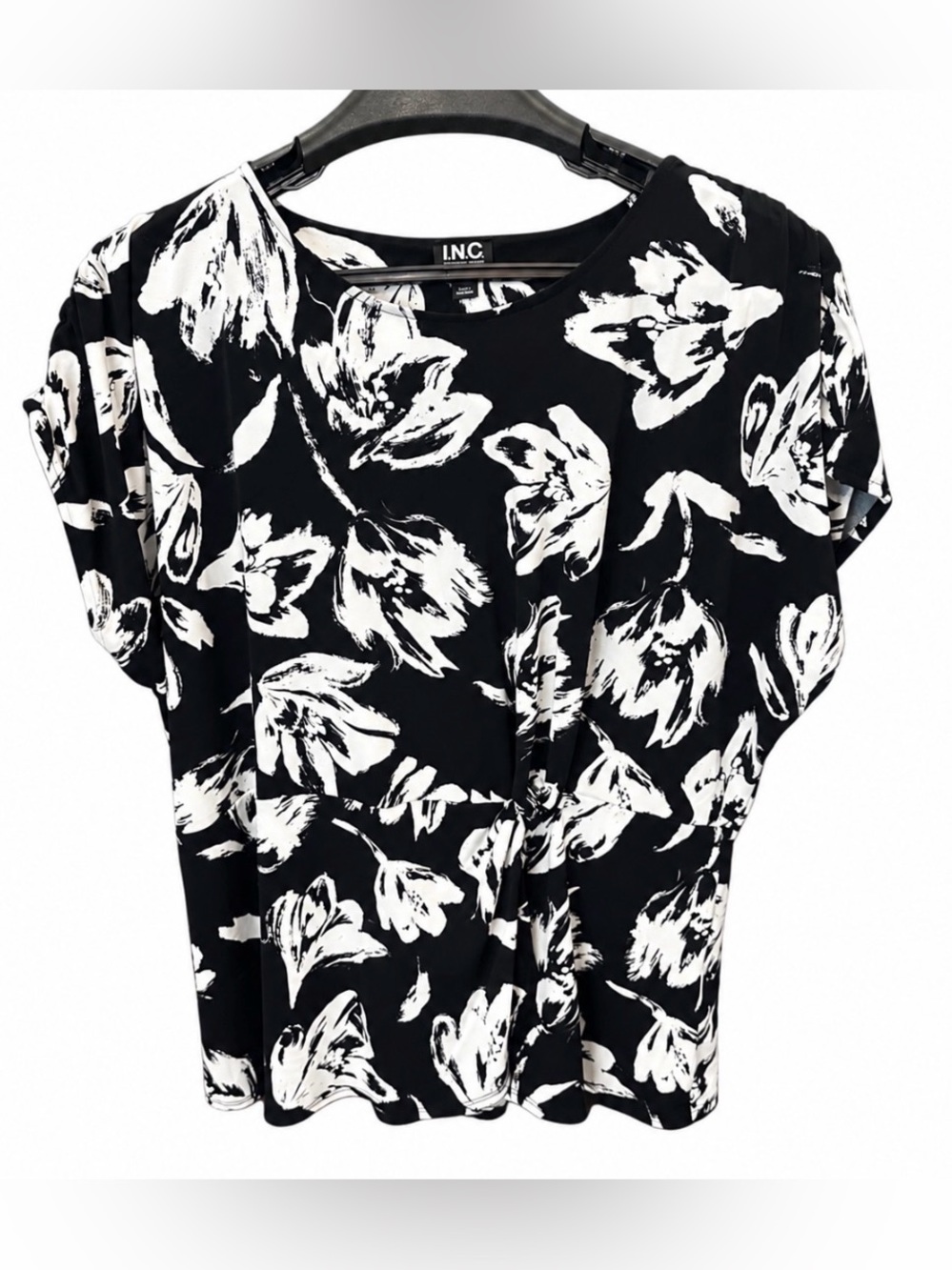INC International Concepts Black & White Floral Short-Sleeve Top Size 2X